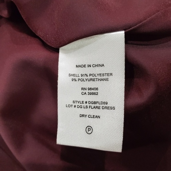 NWT Dylan Gray Flare‑Cuff V‑Neck Shift Mini Dress Burgundy Size Small - Picture 7 of 7